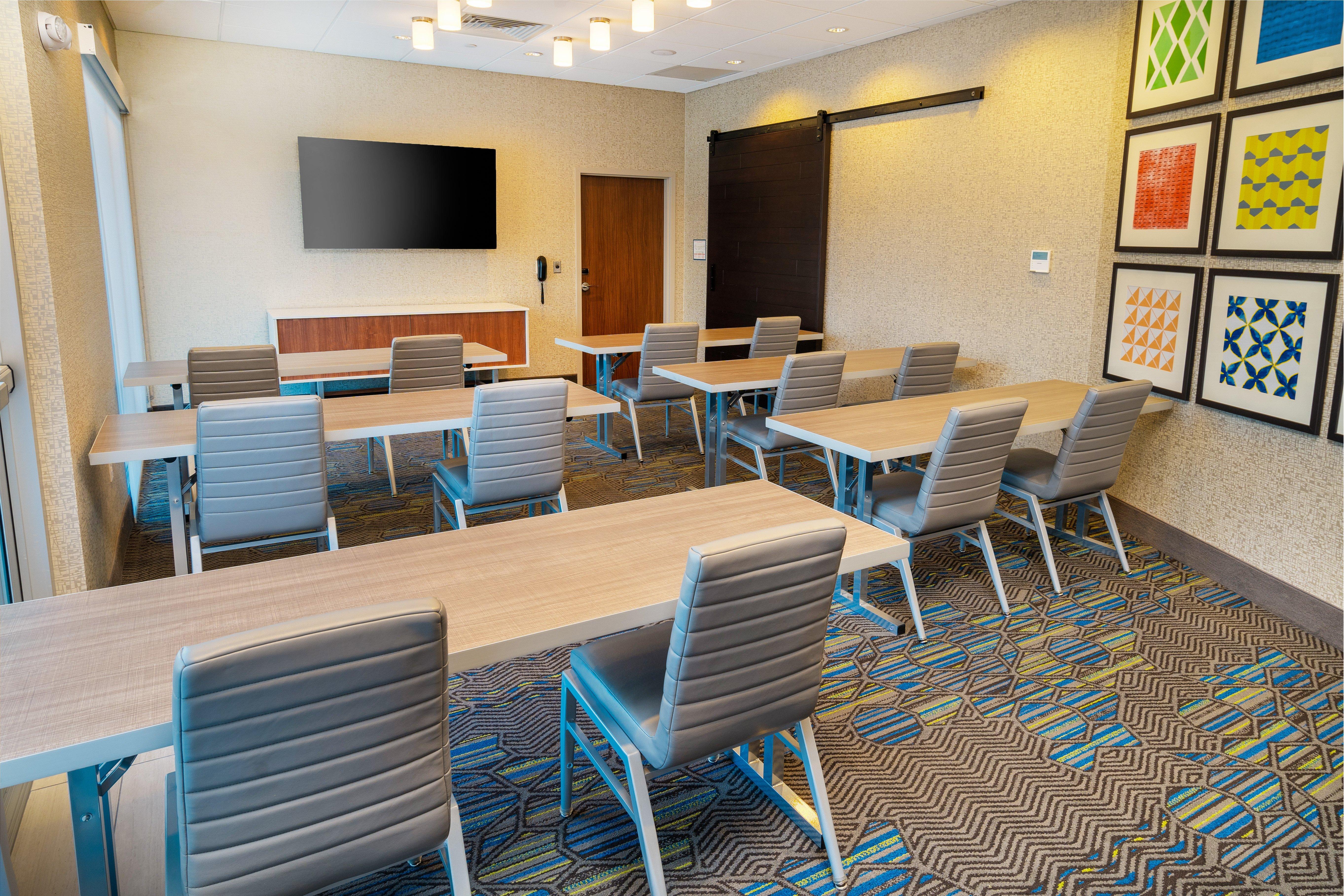 Holiday Inn Express & Suites - Las Vegas - E Tropicana By Ihg Buitenkant foto
